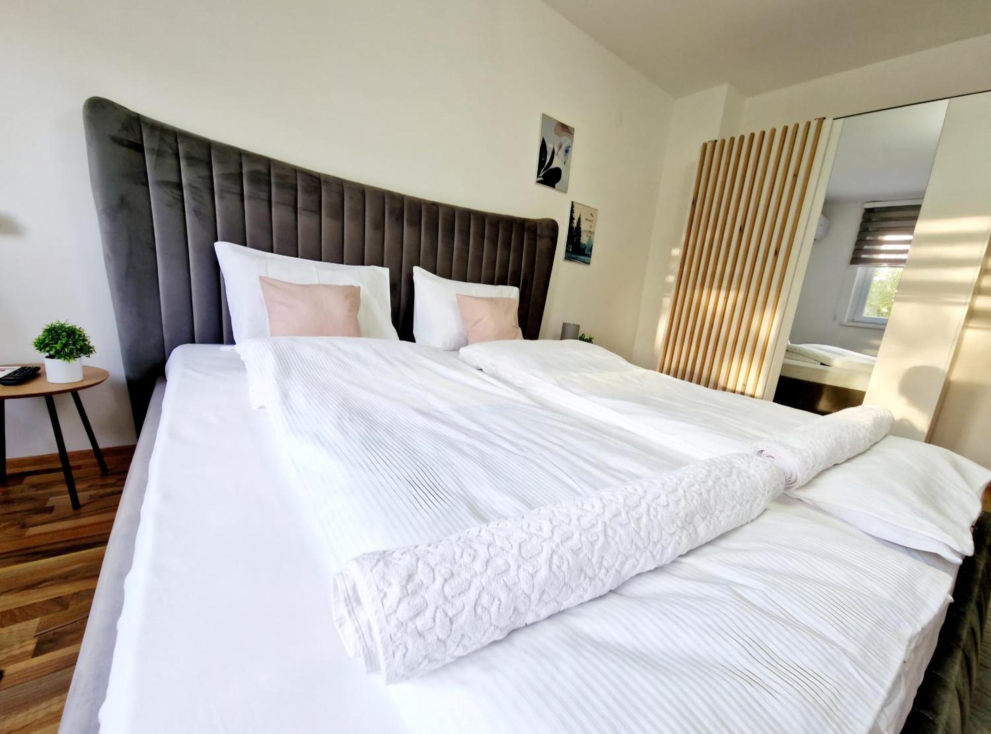 Infinity Apartment & Free Wifi & Free Parking SJJ Exterior foto
